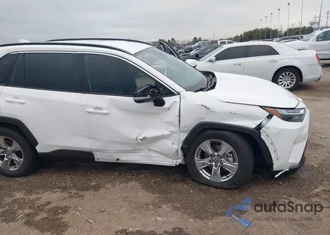2022 Toyota Rav4 Xle from USA, damaged, VIN 2T3W1RFV0NC210648